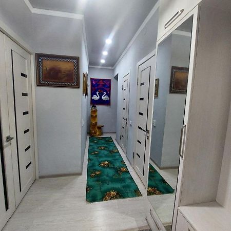 Downtown Homestay Bişkek Dış mekan fotoğraf