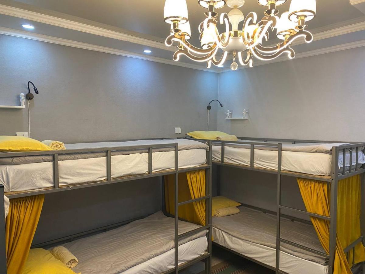 Downtown Homestay Bişkek Dış mekan fotoğraf